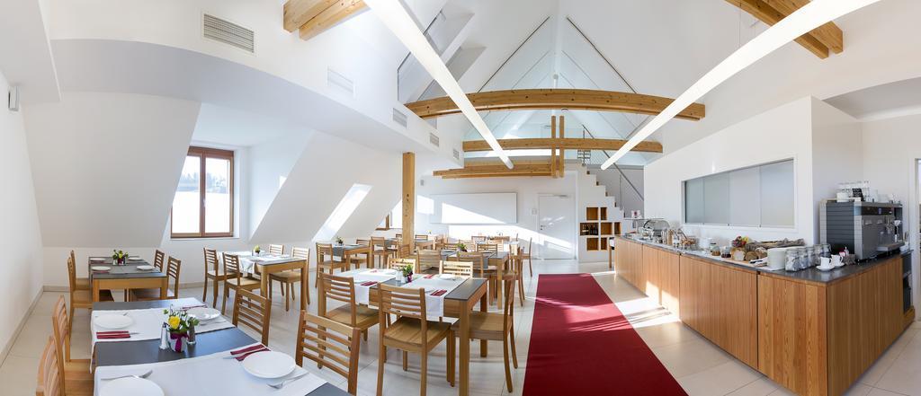 Moor-Rosl Apartmenthotel Gamlitz Bagian luar foto